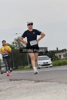 Runner Photo 2105282