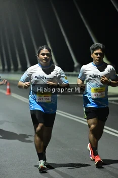 Runner Photo 2105465