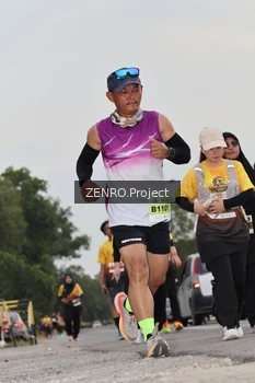 Runner Photo 2105489