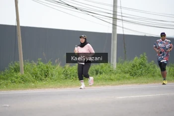 Runner Photo 2105516