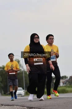Runner Photo 2105586