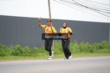 Runner Photo 2105636