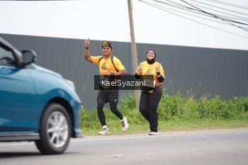 Runner Photo 2105644