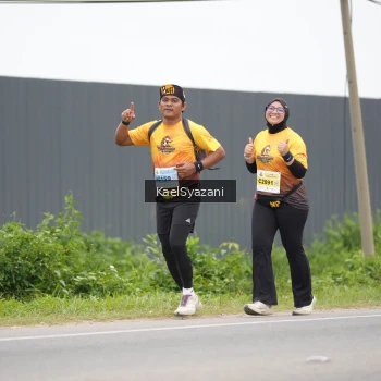 Runner Photo 2105658