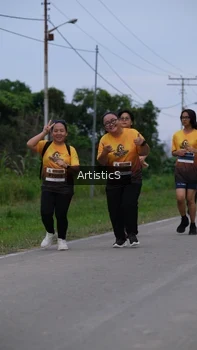 Runner Photo 2105706