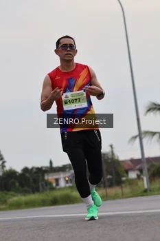 Runner Photo 2105734