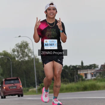 Runner Photo 2105742