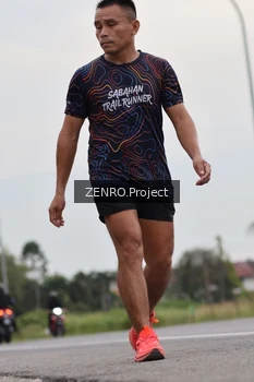 Runner Photo 2105793