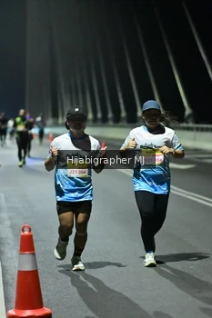Runner Photo 2105811