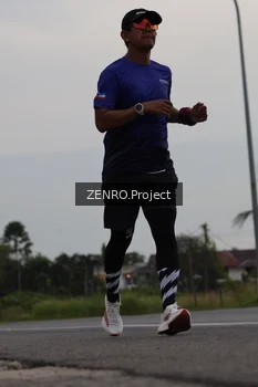 Runner Photo 2105851