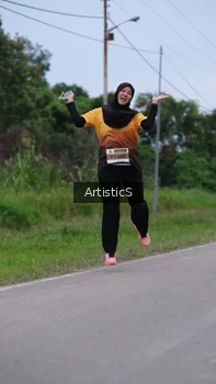 Runner Photo 2105917