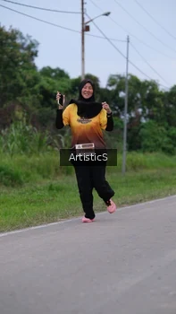 Runner Photo 2105919