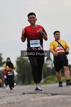 Runner Photo 2106107