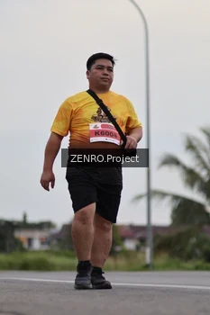 Runner Photo 2106130