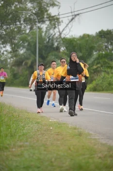 Runner Photo 2106145