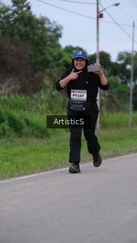Runner Photo 2106424