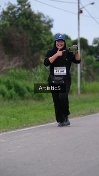 Runner Photo 2106439