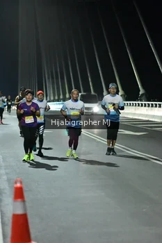 Runner Photo 2106446