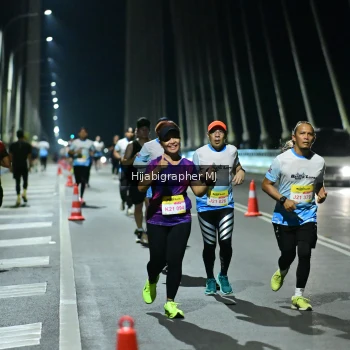 Runner Photo 2106462