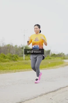 Runner Photo 2106511