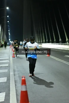 Runner Photo 2106585