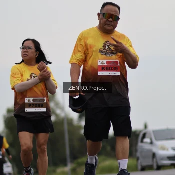 Runner Photo 2106674