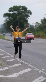 Runner Photo 2106817