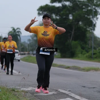 Runner Photo 2107014