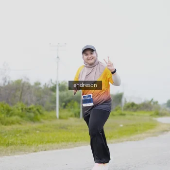 Runner Photo 2107020