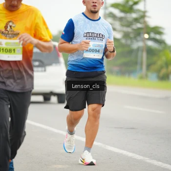Runner Photo 2107098