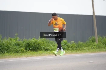 Runner Photo 2107142