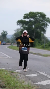 Runner Photo 2107510
