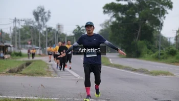 Runner Photo 2107813