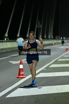 Runner Photo 2107909