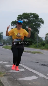 Runner Photo 2108199