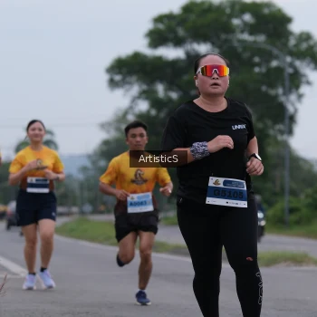 Runner Photo 2108301