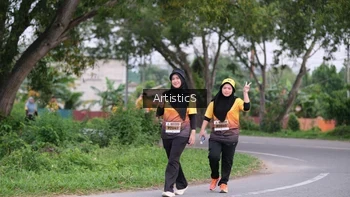 Runner Photo 2108506