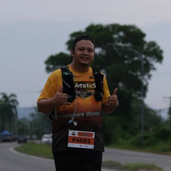 Runner Photo 2108572