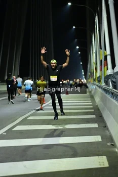 Runner Photo 2108593