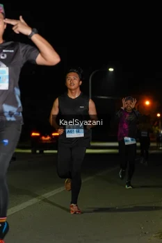 Runner Photo 2108714