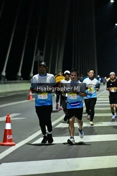 Runner Photo 2108797