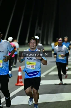 Runner Photo 2108833