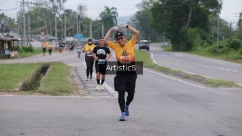 Runner Photo 2108885