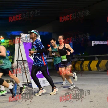 Runner Photo 210897