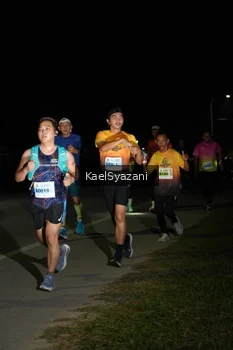 Runner Photo 2109070