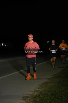Runner Photo 2109110
