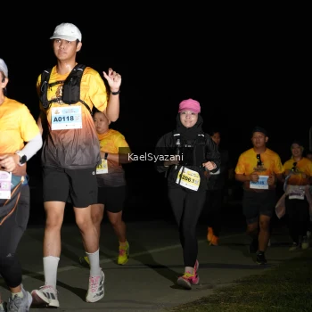 Runner Photo 2110874