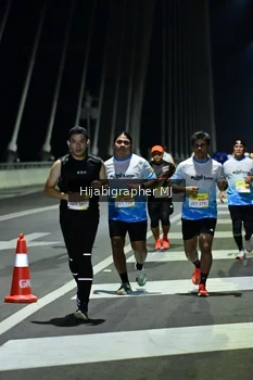 Runner Photo 2110908