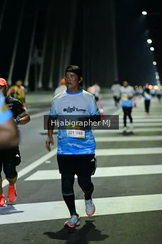 Runner Photo 2110979