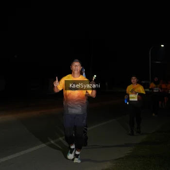 Runner Photo 2110988